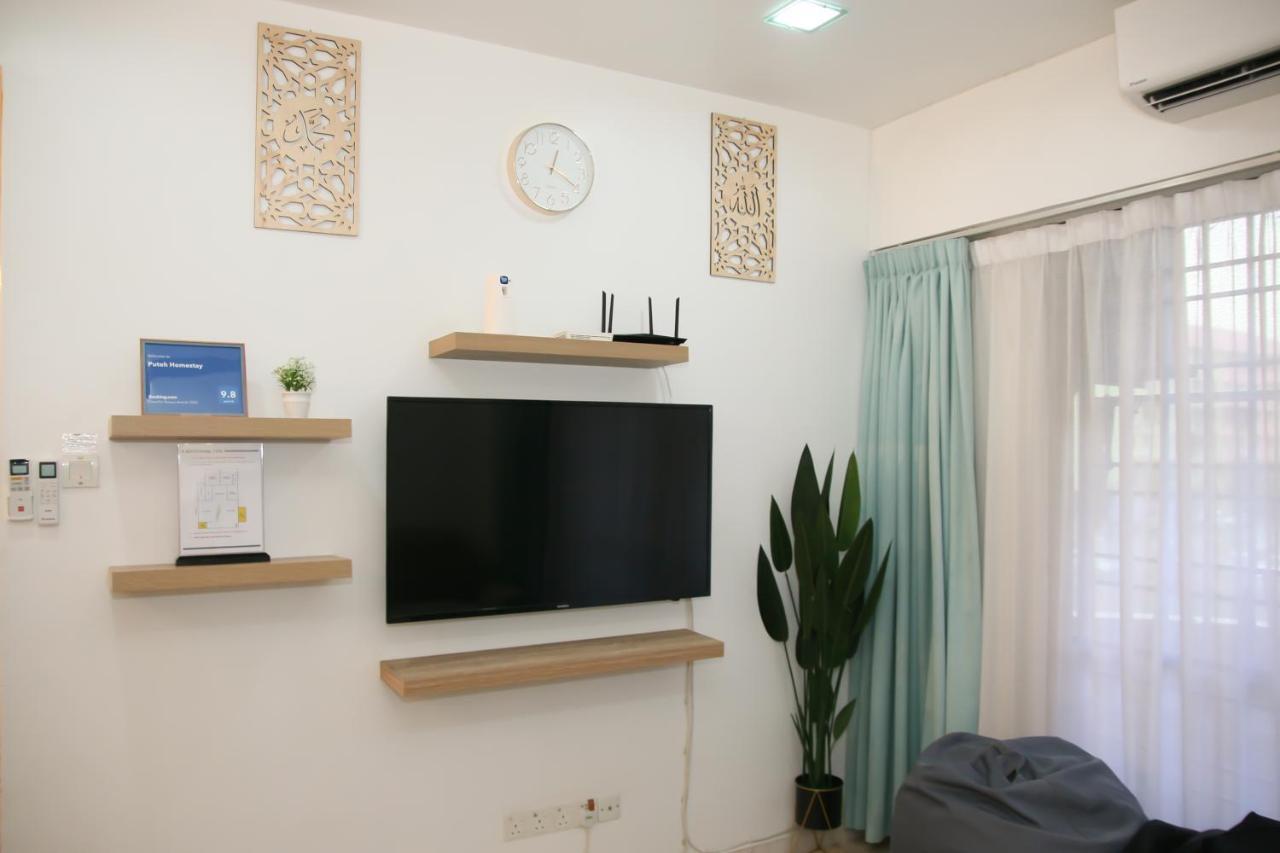 Puteh Homestay ชาห์อาลัม ภายนอก รูปภาพ